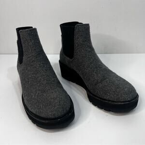 Eileen Fisher Wool Felt Platform Chelsea Boots | Gray | Size 7 – Minimalist